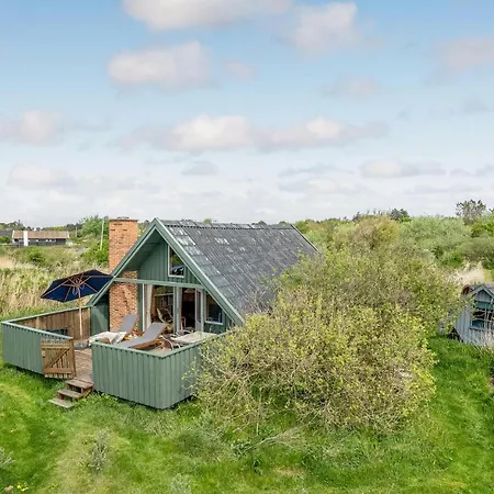 Holiday home Gorgeous In Sjaellands Odde With Wifi